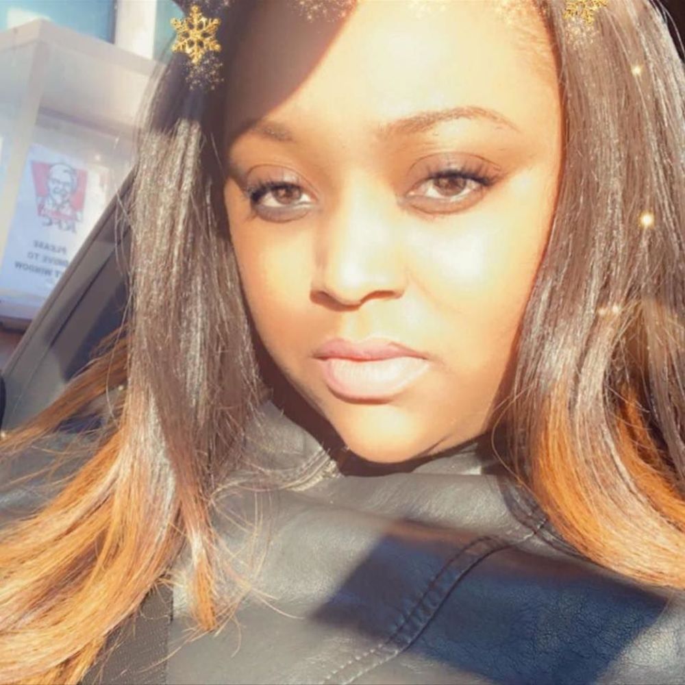 Meet your Posher, Shika